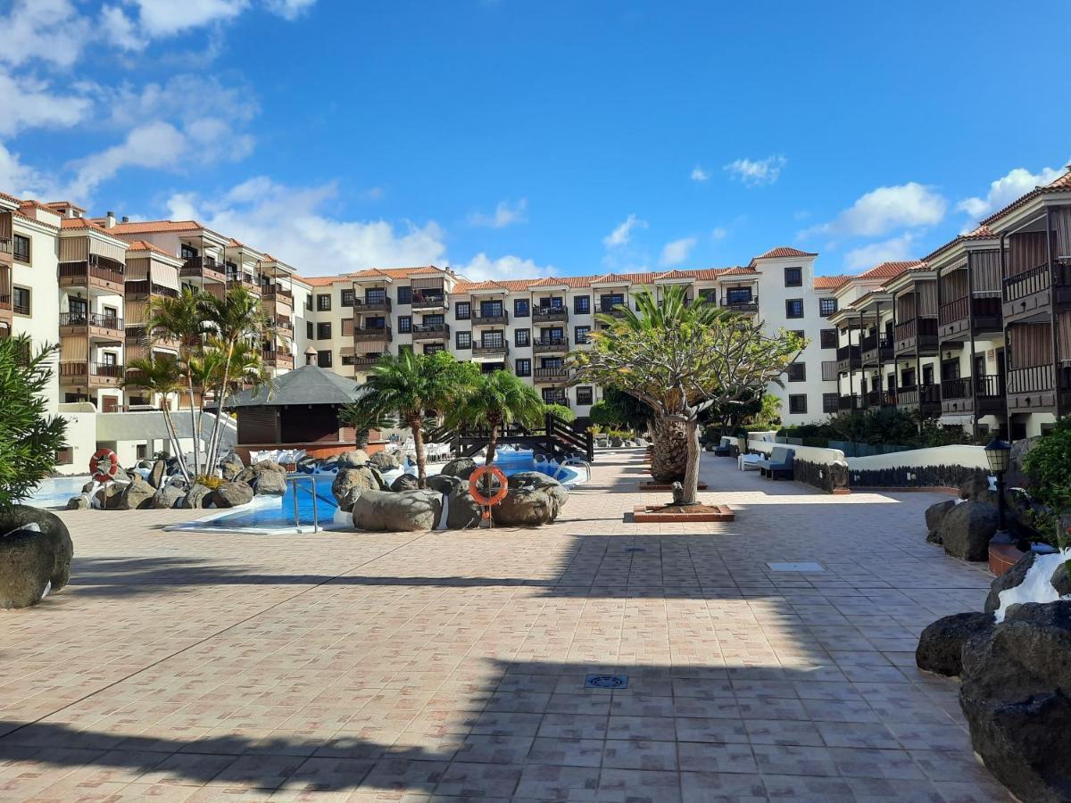 A Charming Apartment With A Swimming Pool Коста-дель-Силенцио Экстерьер фото